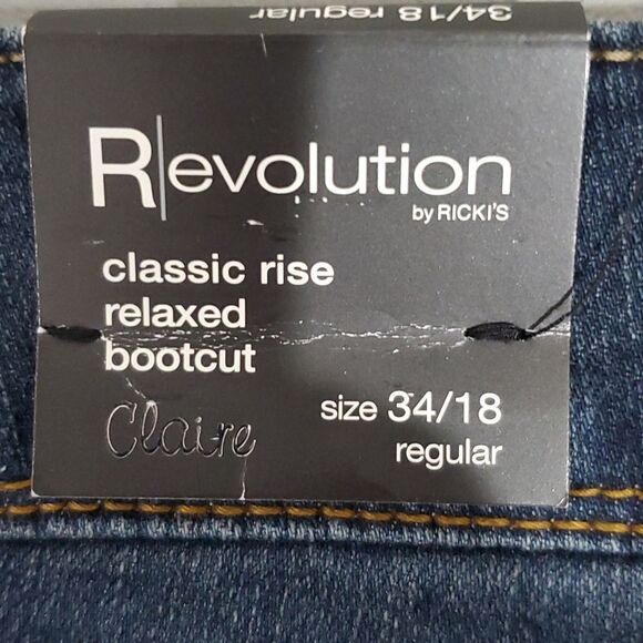 Revolution Claire 34" dark wash classic rise size 18 relaxed boot cut jeans - Picture 7 of 8